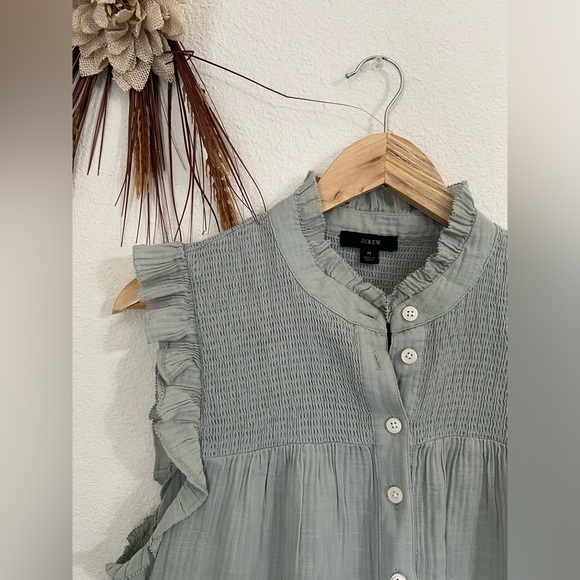 J. Crew Smocked Ruffle Gauze Sleeveless Top Mint Green Size M - Picture 6 of 10